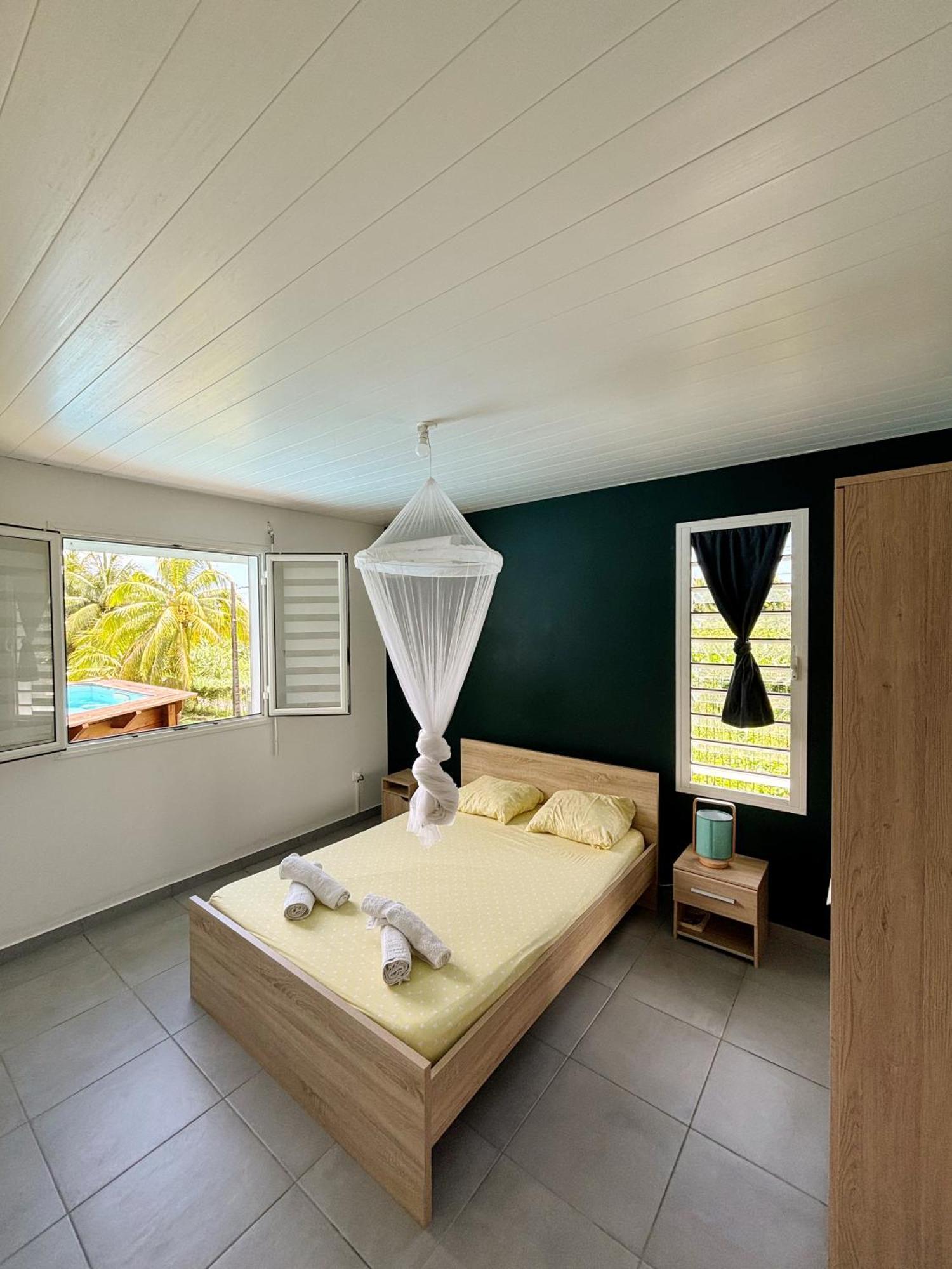 Bung'Hello Village, Piscine Et Parking Gratuit ทรัวส์-รีวิแยร์ ภายนอก รูปภาพ